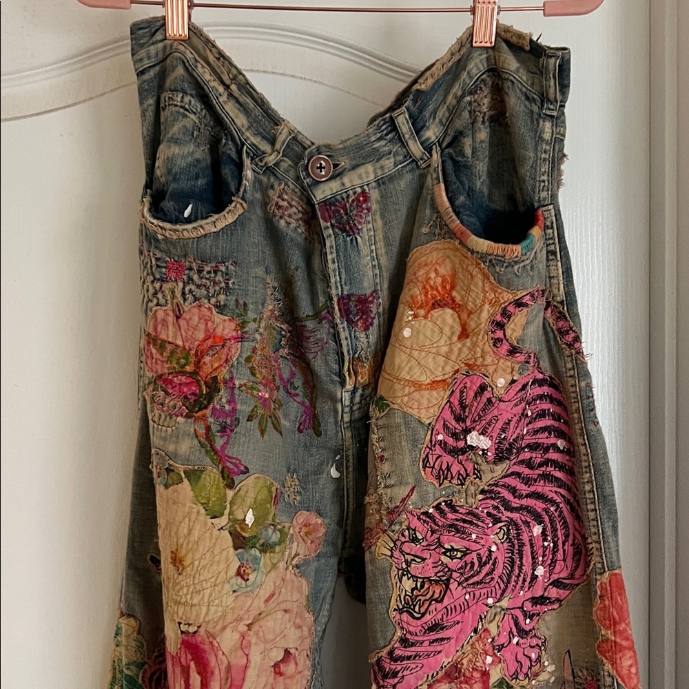 Magnolia Pearl Reverie Jeans - Picture 6 of 14
